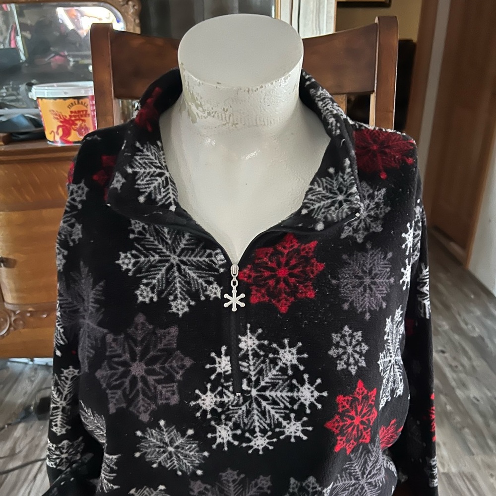 Fleece sweatshirt